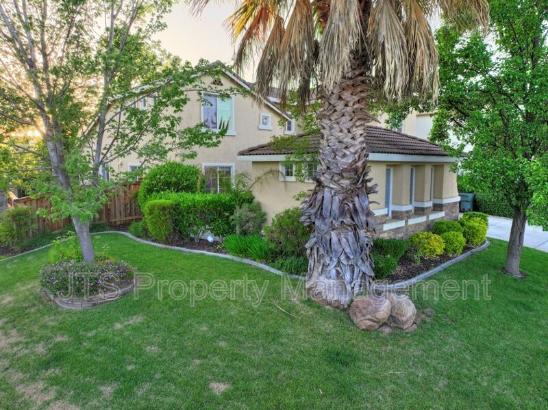 For Sale!  Gated West Roseville Home! property image