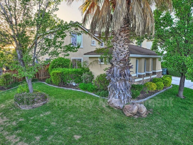 For Sale!  Gated West Roseville Home! property image