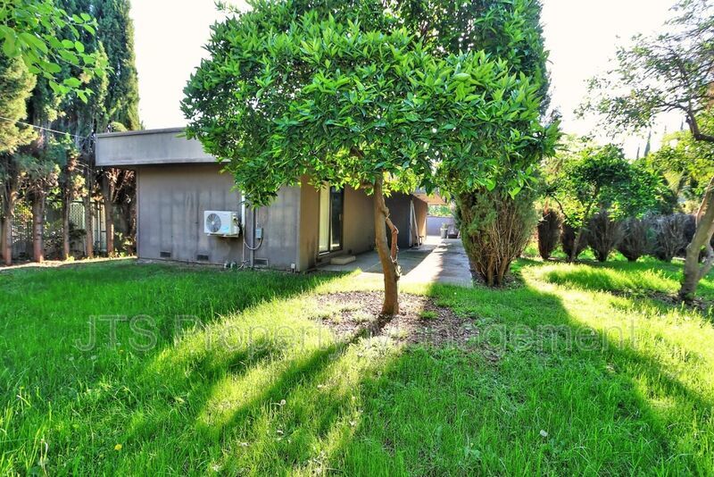 Updated gated home across from Del Paso Country Golf Club! property image