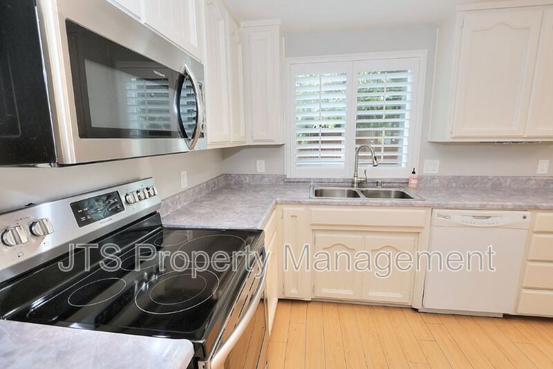 Adorable Orangevale Home Available Now! property image
