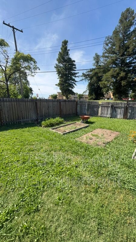 Nice Duplex with Large Fenced Yard Coming Soon!! property image