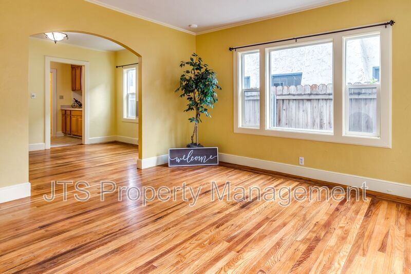 Charming Land Park Unit for rent! property image