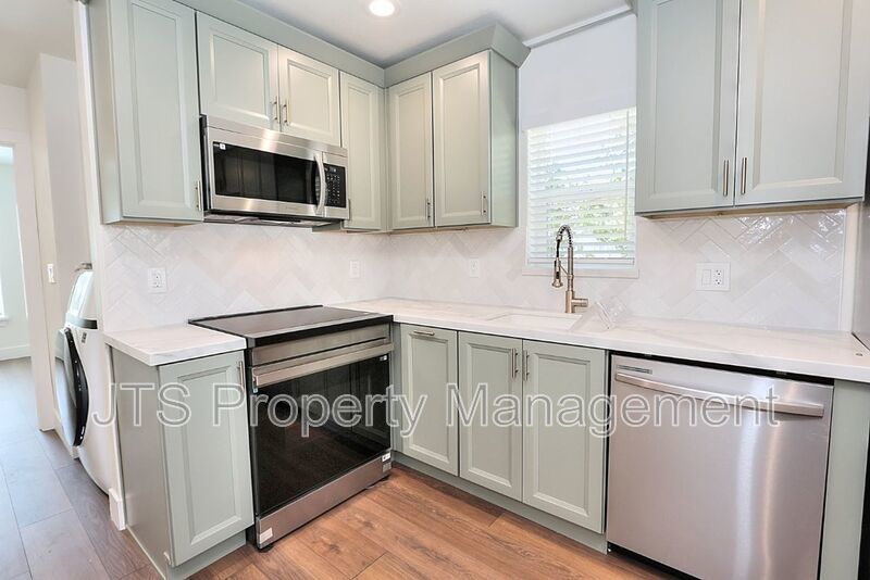 Brand New ADU in Tahoe Park! property image