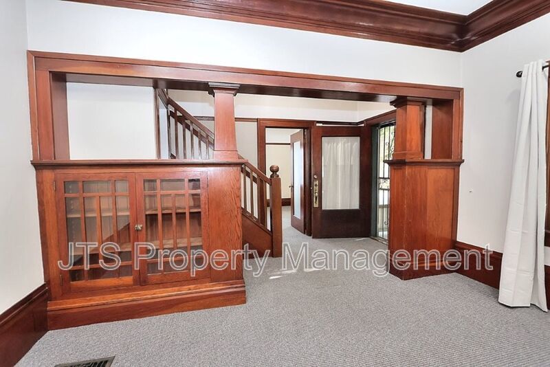 Charming Midtown Bungalow Available Now! property image
