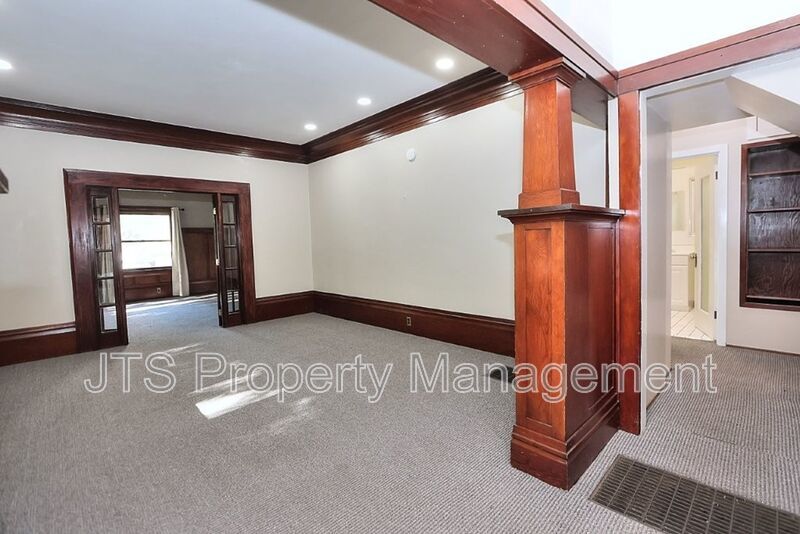 Charming Midtown Bungalow Available Now! property image