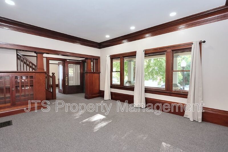 Charming Midtown Bungalow Available Now! property image