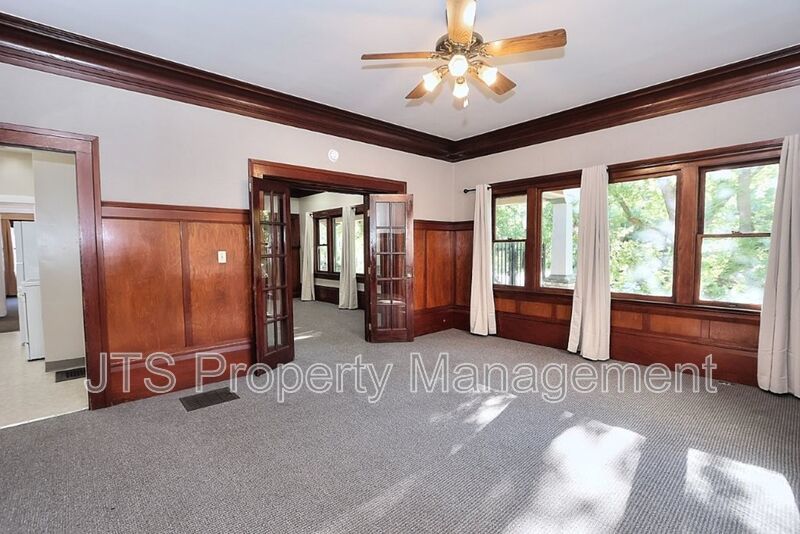 Charming Midtown Bungalow Available Now! property image