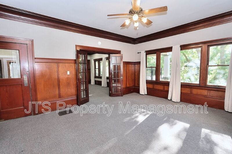 Charming Midtown Bungalow Available Now! property image
