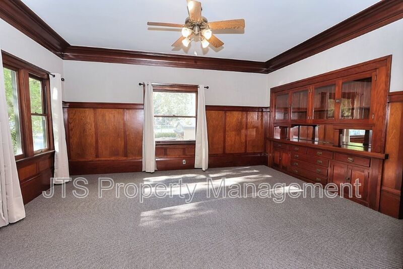 Charming Midtown Bungalow Available Now! property image