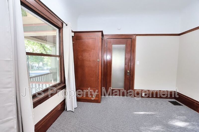 Charming Midtown Bungalow Available Now! property image