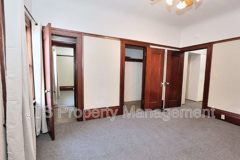 Charming Midtown Bungalow Available Now! property image