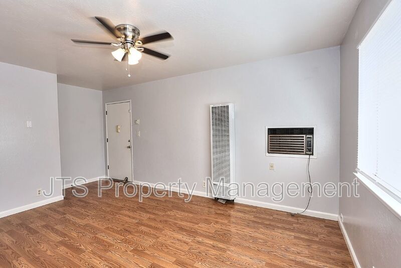 Cute upper level apartment for rent! property image