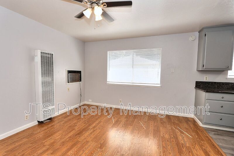 Cute upper level apartment for rent! property image