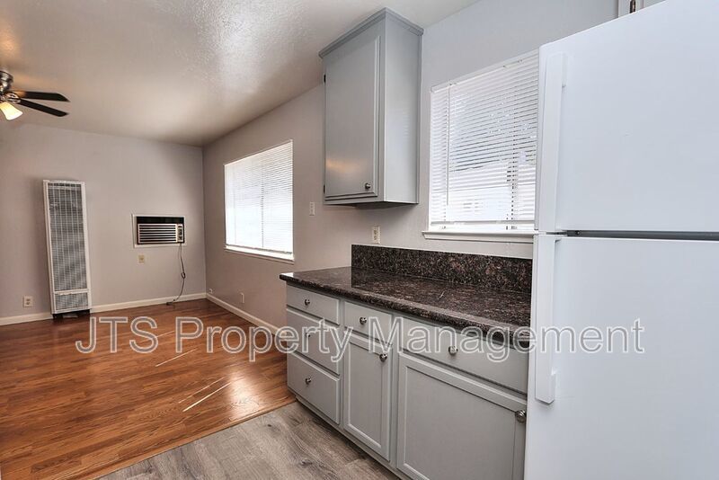 Cute upper level apartment for rent! property image