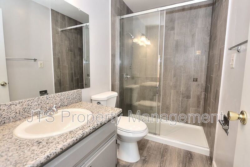 Cute upper level apartment for rent! property image