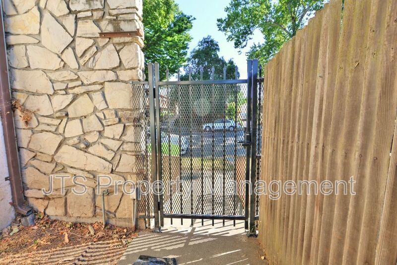 Cute upper level apartment for rent! property image