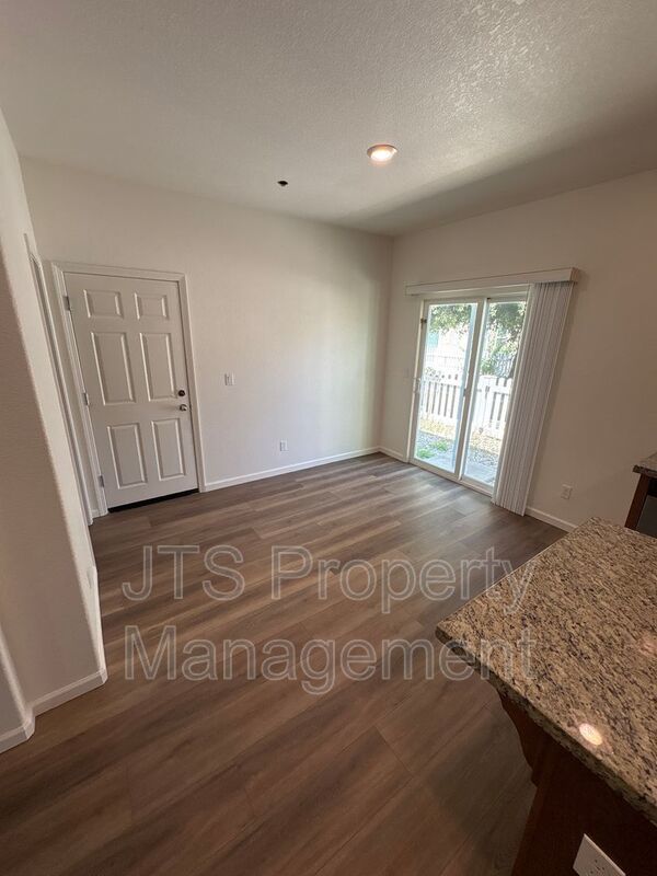 Beautiful Gated Community Sacramento Home for rent! property image