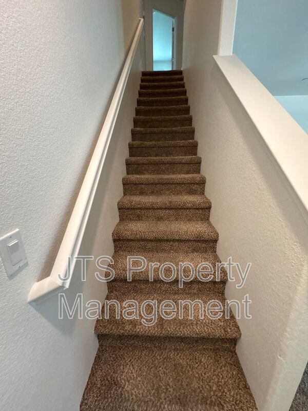 Beautiful Gated Community Sacramento Home for rent! property image