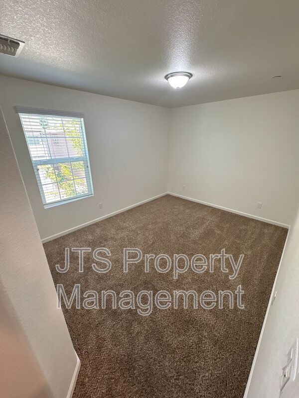 Beautiful Gated Community Sacramento Home for rent! property image