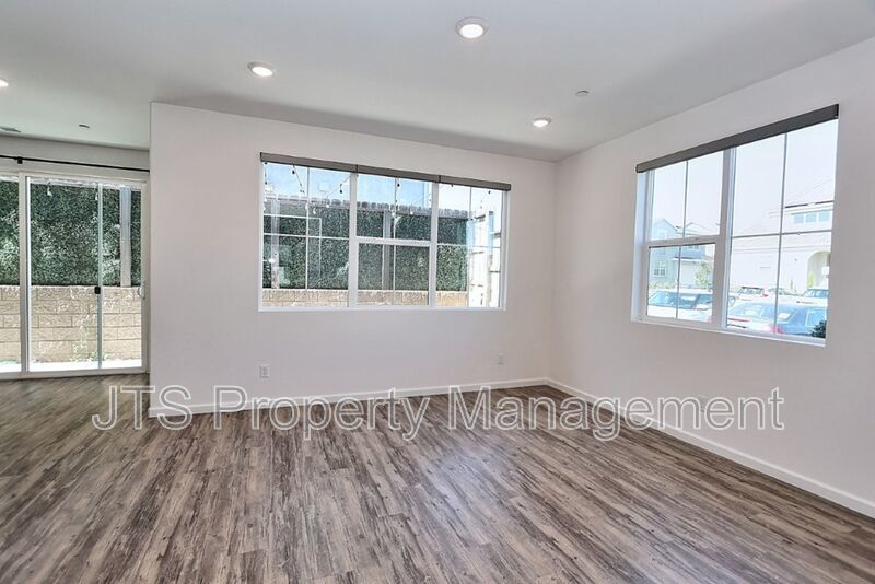 Incredible Gated Solar Folsom Home with clubhouse access! property image