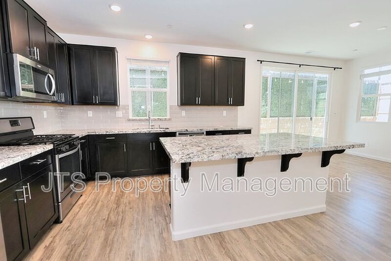 Incredible Gated Solar Folsom Home with clubhouse access! property image
