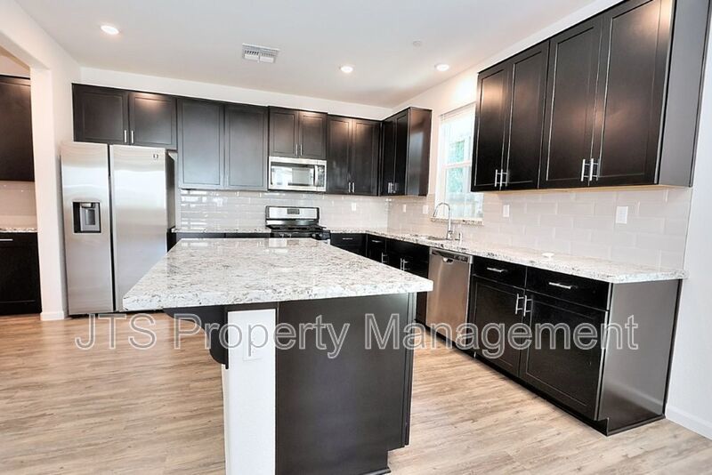Incredible Gated Solar Folsom Home with clubhouse access! property image