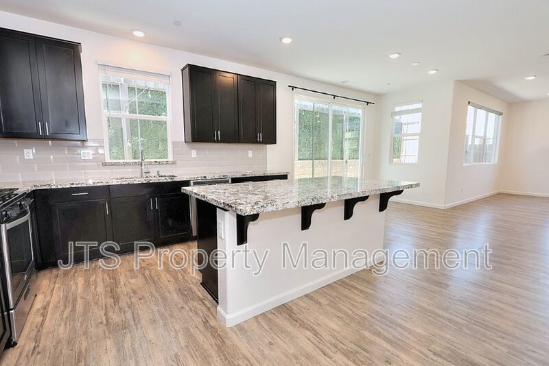 Incredible Gated Solar Folsom Home with clubhouse access! property image