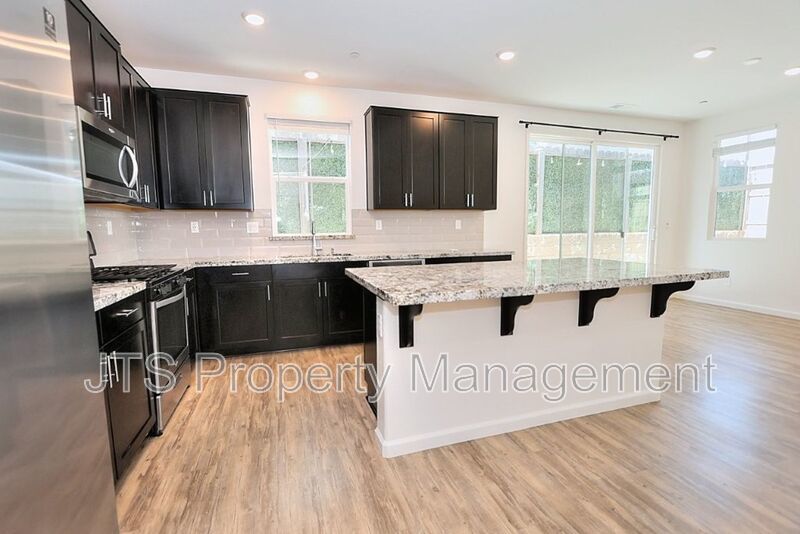 Incredible Gated Solar Folsom Home with clubhouse access! property image