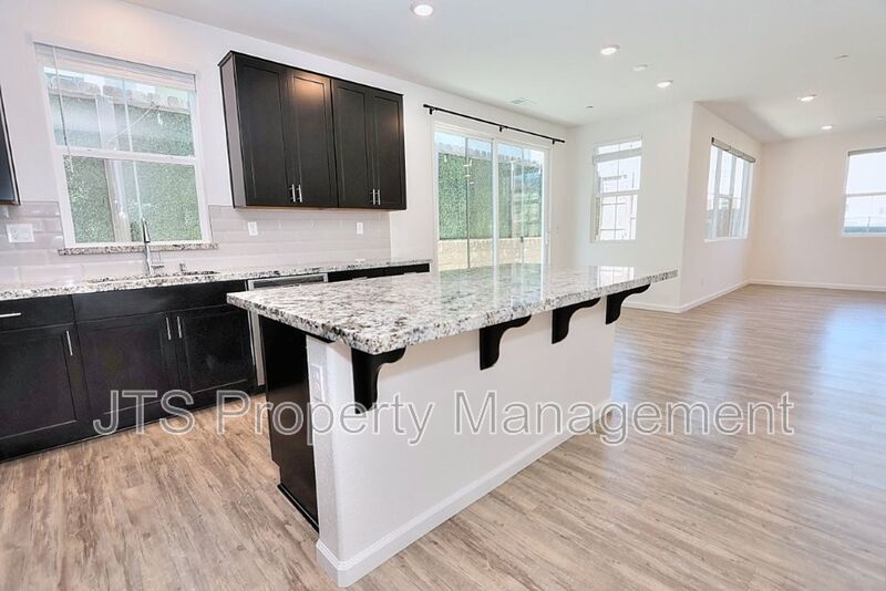 Incredible Gated Solar Folsom Home with clubhouse access! property image