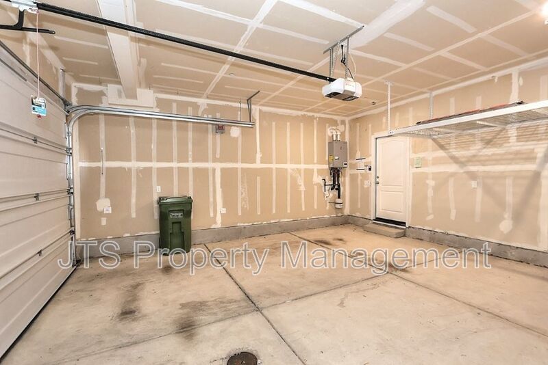Incredible Gated Solar Folsom Home with clubhouse access! property image