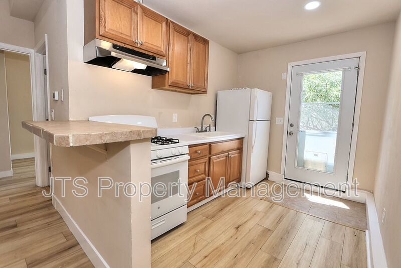 Cozy Carmichael Unit Available Soon! property image