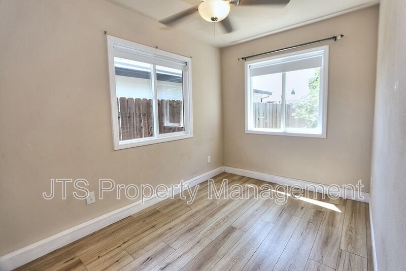 Cozy Carmichael Unit Available Soon! property image