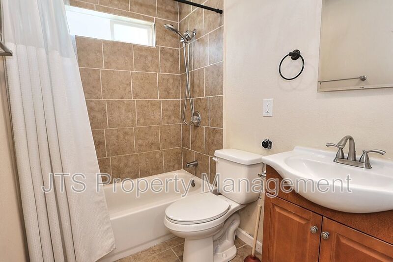 Cozy Carmichael Unit Available Soon! property image