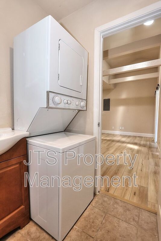 Cozy Carmichael Unit Available Soon! property image