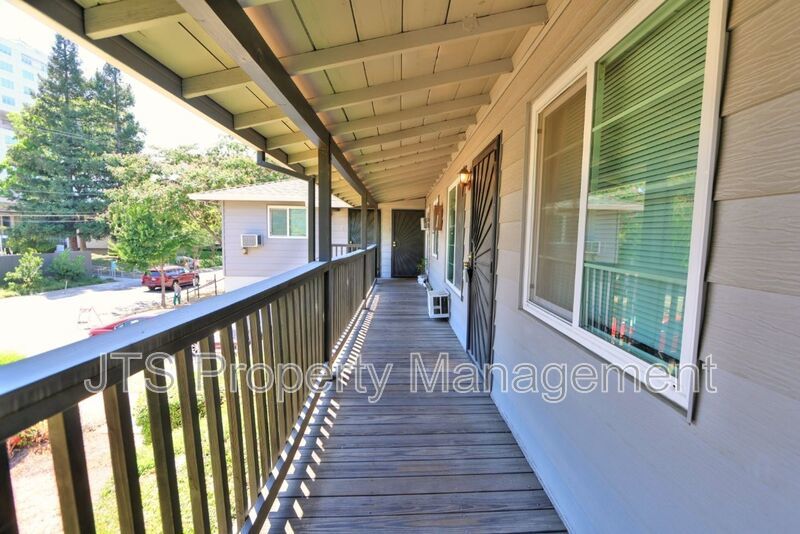 Updated Upstairs 1 Bedroom Across the Street from UC Davis! property image