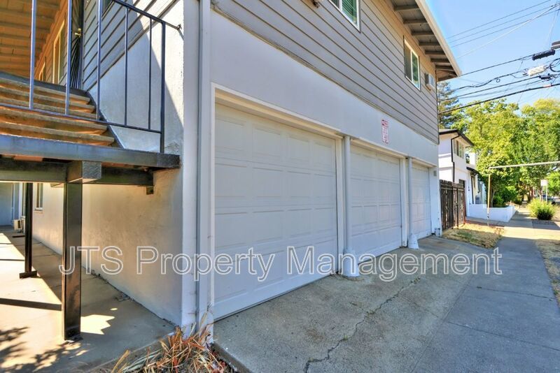Updated Upstairs 1 Bedroom Across the Street from UC Davis! property image
