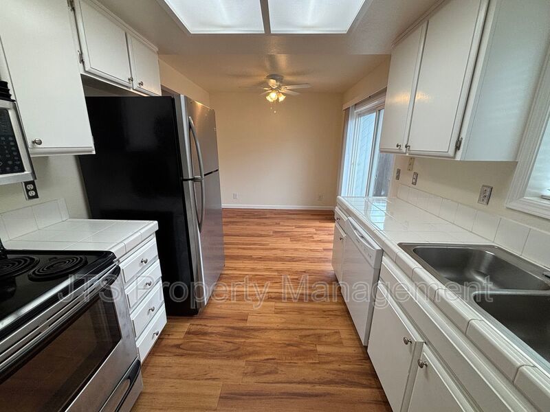 Condo For Rent Steps From Community Pool! property image