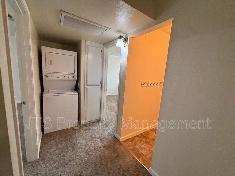 Condo For Rent Steps From Community Pool! property image