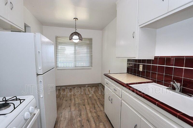 Upper Level Apartment Across From UC Davis Medical Center! property image