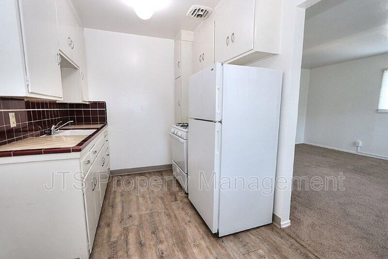 Upper Level Apartment Across From UC Davis Medical Center! property image