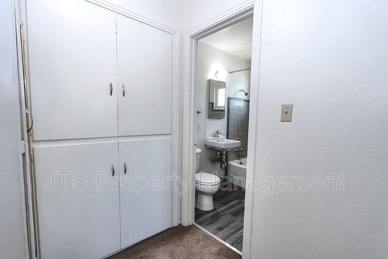 Upper Level Apartment Across From UC Davis Medical Center! property image