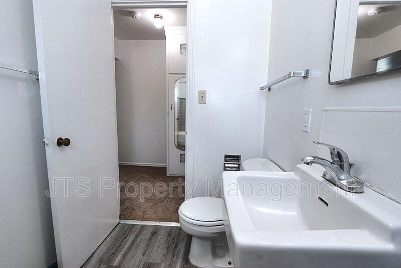 Upper Level Apartment Across From UC Davis Medical Center! property image