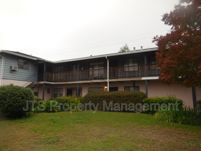 Upper Level Apartment Across From UC Davis Medical Center! property image