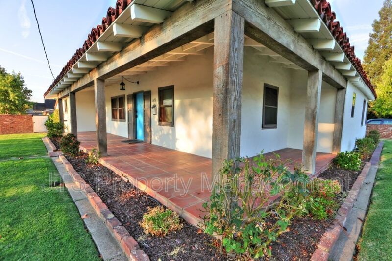 Newly Remodeled Home in Lincoln for Rent Now! property image