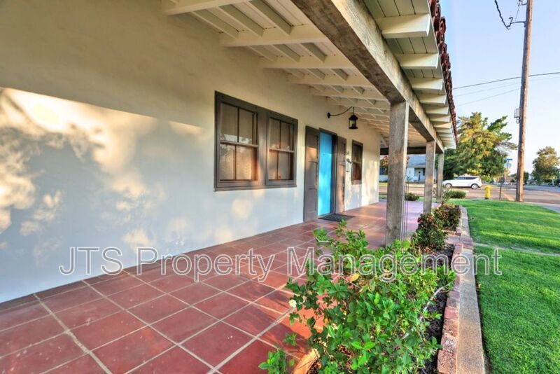 Newly Remodeled Home in Lincoln for Rent Now! property image