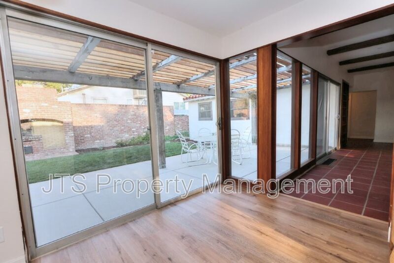 Newly Remodeled Home in Lincoln for Rent Now! property image