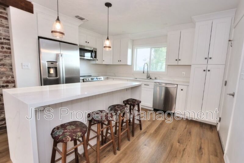 Newly Remodeled Home in Lincoln for Rent Now! property image