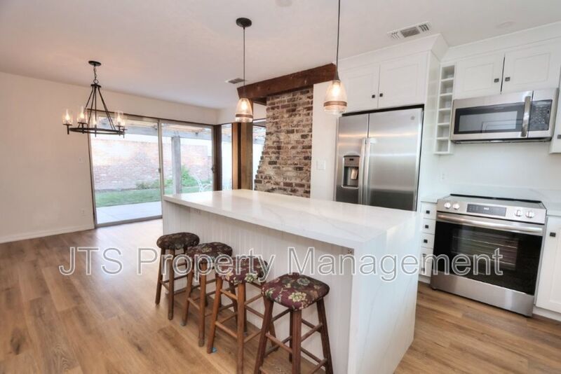 Newly Remodeled Home in Lincoln for Rent Now! property image