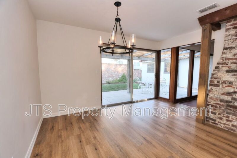 Newly Remodeled Home in Lincoln for Rent Now! property image