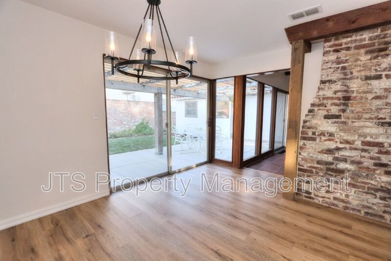 Newly Remodeled Home in Lincoln for Rent Now! property image